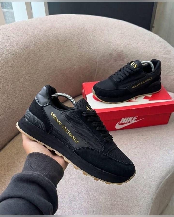 Negro · Dorado