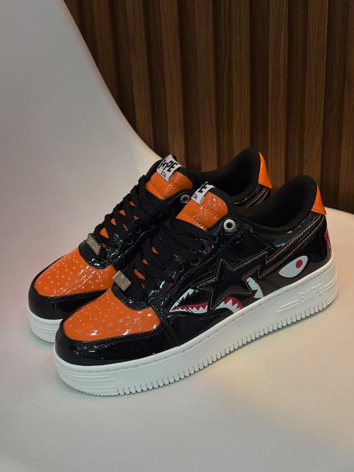 Negro · Naranja · Tiburón