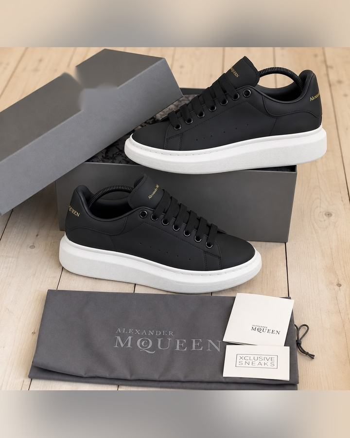 Alexander McQueen Oversized — foto 1