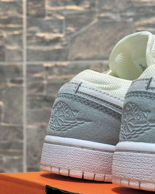 Air Jordan 1 Low SE — foto 3