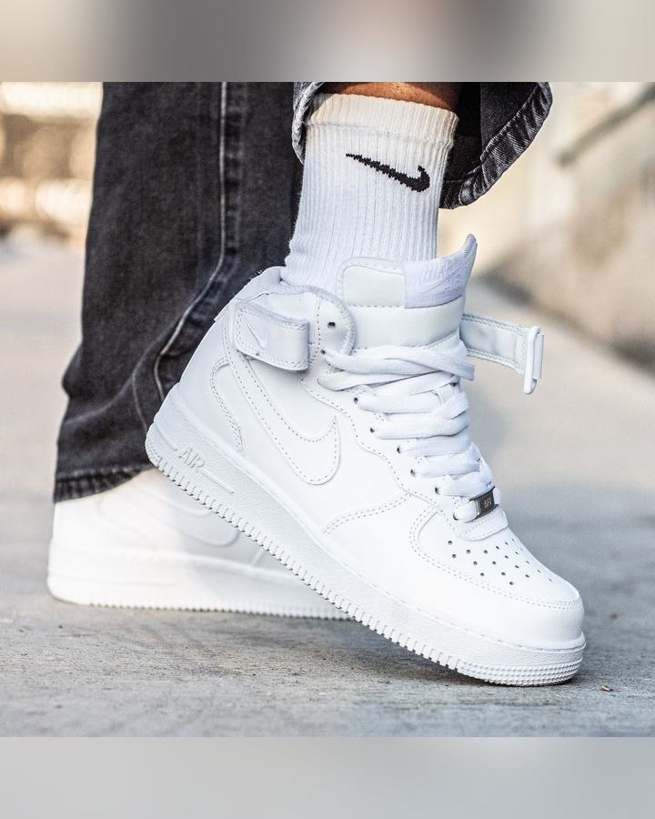 Nike Air Force 1 High — foto 1